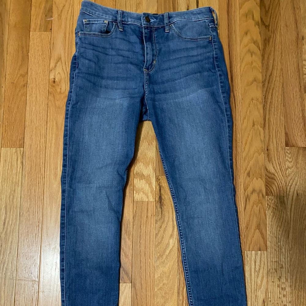 Hollister pants